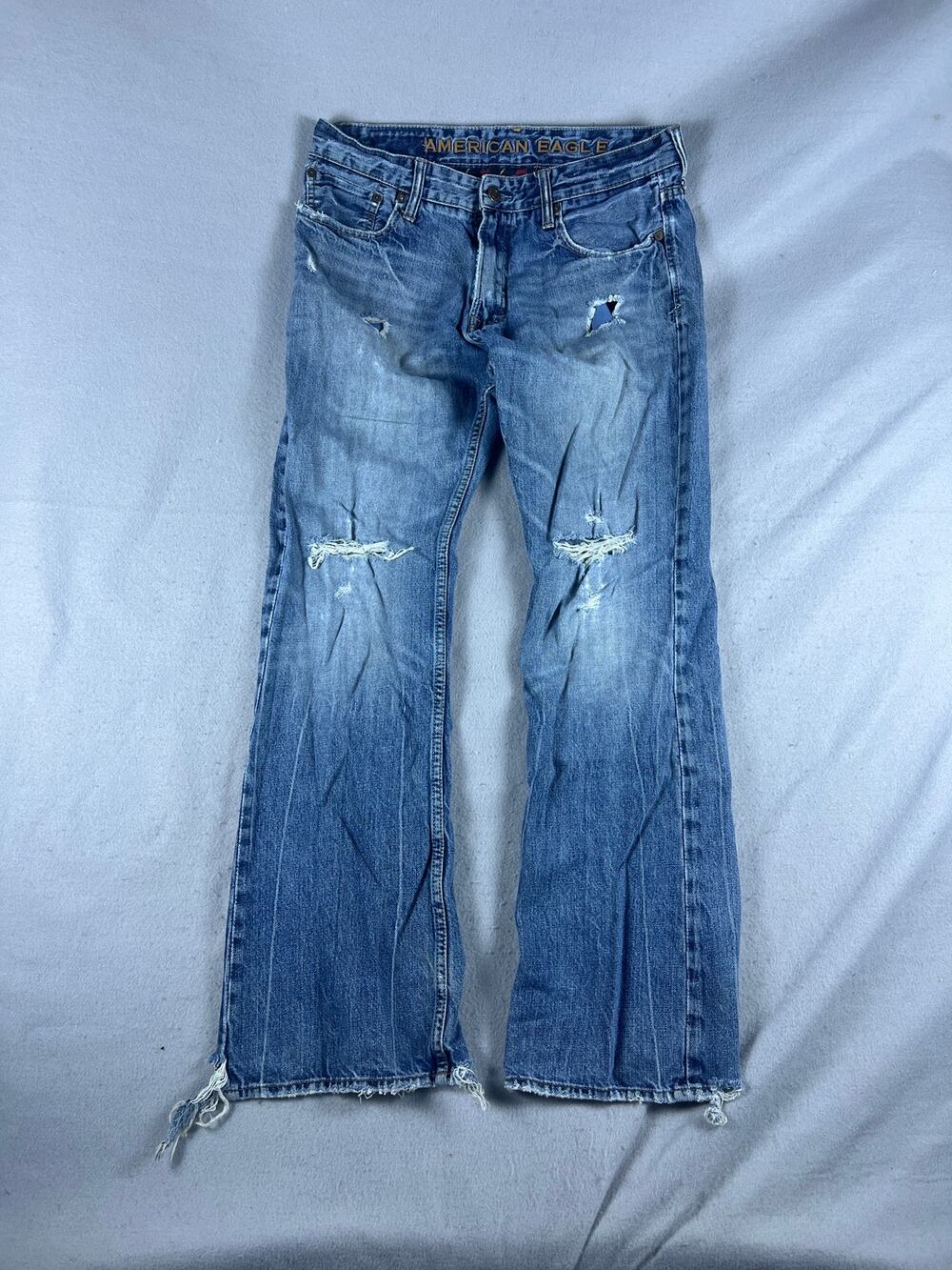 American Eagle Jeans Men 32x32 Blue Bootcut Low Rise Distressed Denim Y2K Grunge